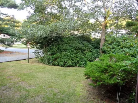 27 Cedar St, Cotuit, MA 02635 photo 15