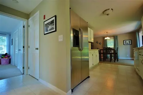 9 James Cir, Mashpee, MA 02649 photo 5