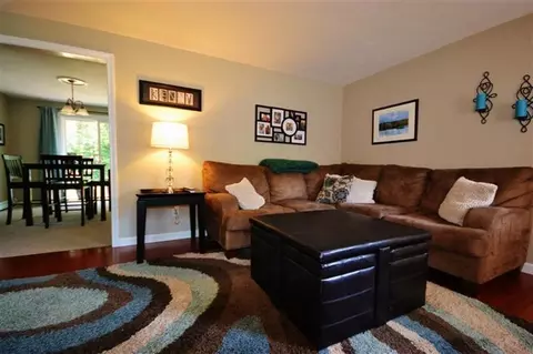 9 James Cir, Mashpee, MA 02649 photo 8