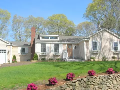 20 David St, Osterville, MA 02655 photo 1