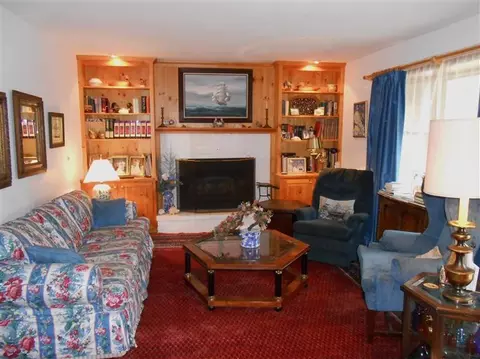 25 Grove St, Cotuit, MA 02635 photo 2