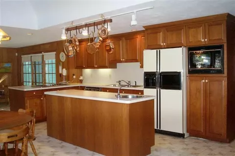 35 Lake Dr, Centerville, MA 02632 photo 14