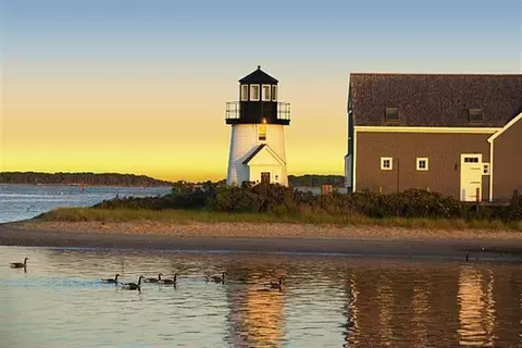 52 Spring St, Hyannis, MA 02601 photo 18