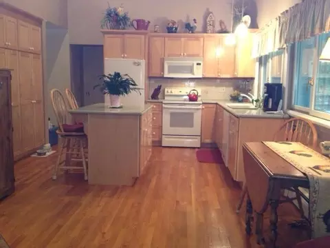 126 Lakeside East Dr, Centerville, MA 02632 photo 5