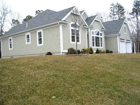 94 Palmer Rd, Mashpee, MA 02649 photo 3
