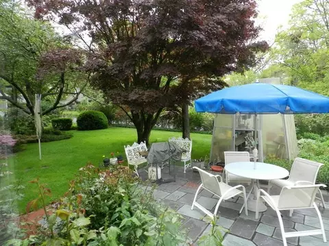 70 Oak Hill Rd, Hyannis, MA 02601 photo 2