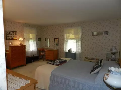 70 Oak Hill Rd, Hyannis, MA 02601 photo 11
