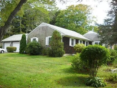 46 Keene St, Bourne, MA 02532 photo 1