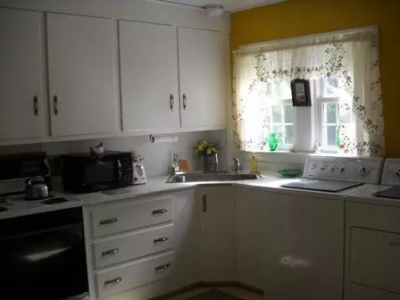 46 Keene St, Bourne, MA 02532 photo 9