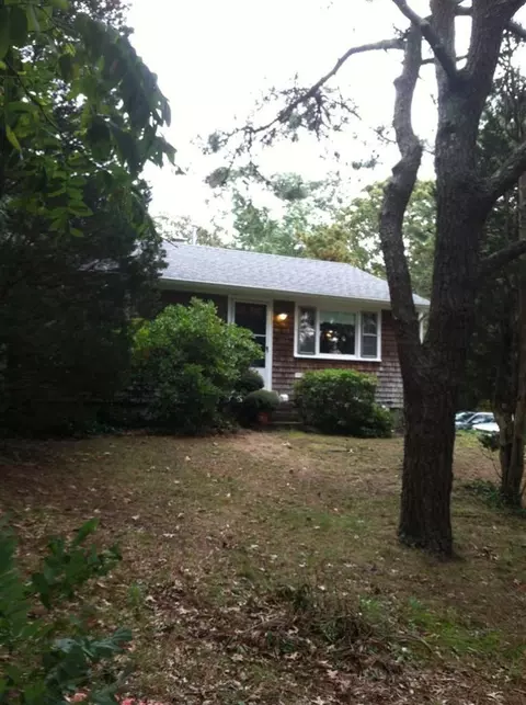 10 Kriss Ln, Eastham, MA 02642 photo 2