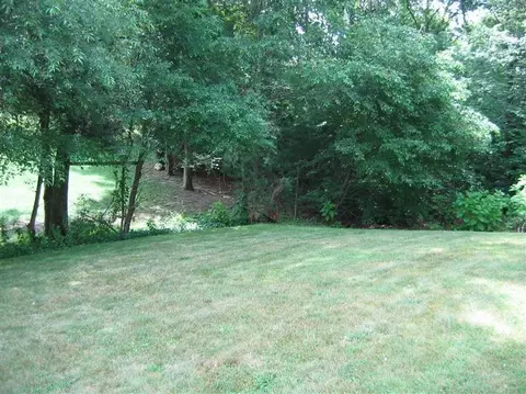 79 Lake Ave, East Wareham, MA 02538 photo 3