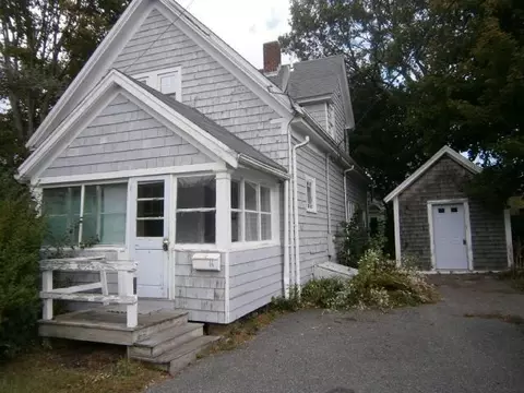 16 Oak Neck Rd, Hyannis, MA 02601 photo 1