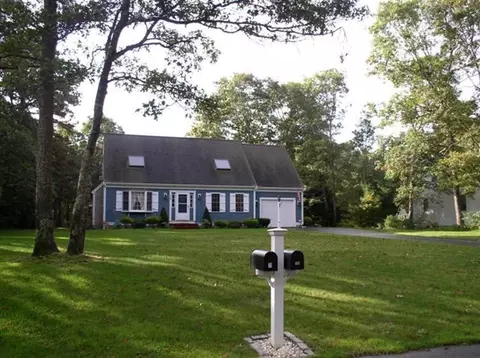 70 Bog River Bnd, Mashpee, MA 02649 photo 3