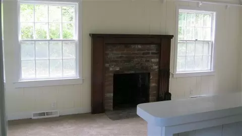 4 Foster Rd, Hyannis, MA 02601 photo 2
