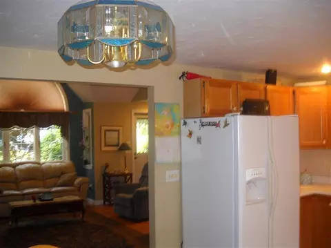7 Carleton Dr, Mashpee, MA 02649 photo 8