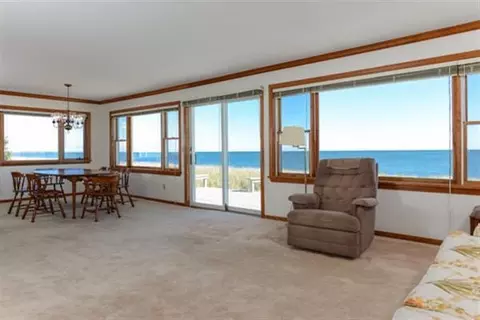 7 Beach Rd, Mashpee, MA 02649 photo 14