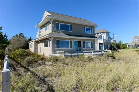 7 Beach Rd, Mashpee, MA 02649 photo 11