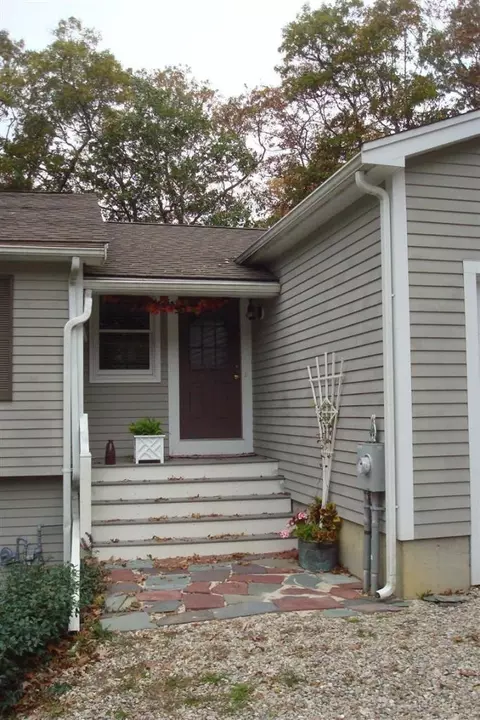 31 Steere Way, Marstons Mills, MA 02648 photo 2