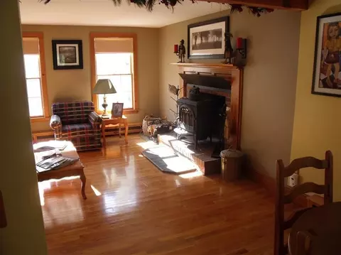 14 Woodside Rd, West Barnstable, MA 02668 photo 8