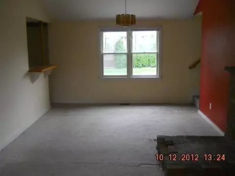 10 Locust St, Hyannis, MA 02601 photo 4