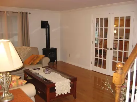 40 Viola Ln, Marstons Mills, MA 02648 photo 6