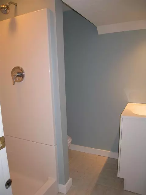 28 Wellesley Cir, Hyannis, MA 02601 photo 27