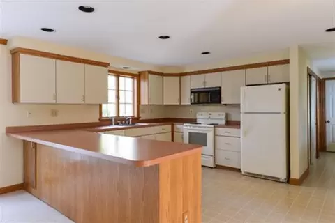 68 Sturbridge Dr, Osterville, MA 02655 photo 8