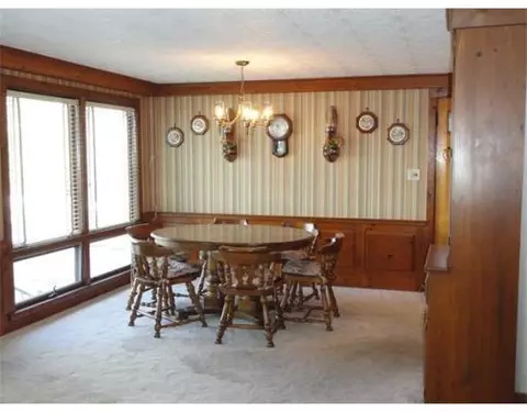 8 Cape Cod Ln, Pocasset, MA 02559 photo 5