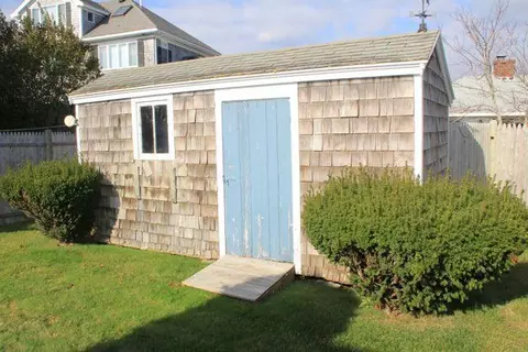 137 Short Beach Rd, Centerville, MA 02632 photo 4