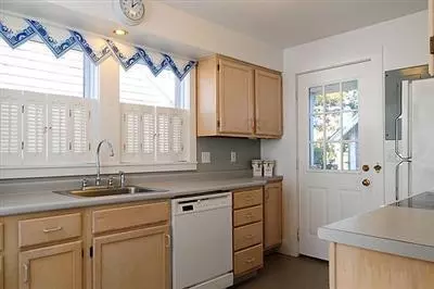 158 Estey Ave, Hyannis, MA 02601 photo 15