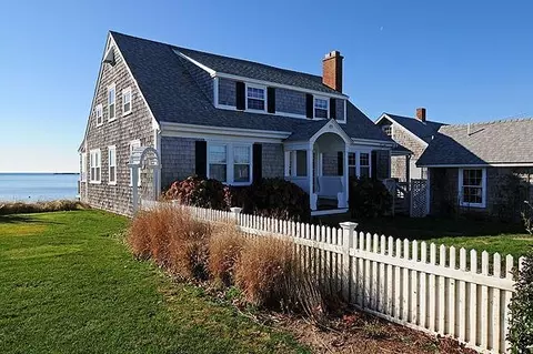 158 Estey Ave, Hyannis, MA 02601 photo 23