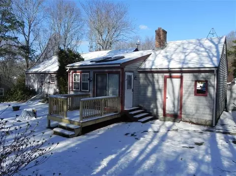 20 Briggs Ave, Bourne, MA 02532 photo 7