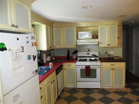 559 Cotuit Rd, Mashpee, MA 02649 photo 6