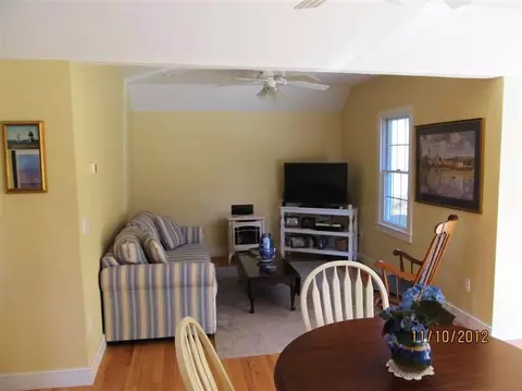 559 Cotuit Rd, Mashpee, MA 02649 photo 4