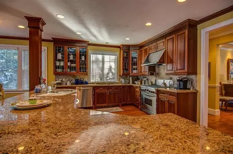 3 Harbor Ridge Dr, Mashpee, MA 02649 photo 11
