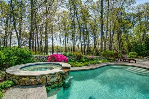 3 Harbor Ridge Dr, Mashpee, MA 02649 photo 3