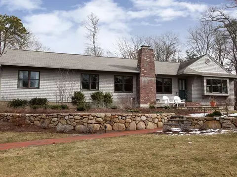 69 Holly Point Rd, Centerville, MA 02632 photo 1