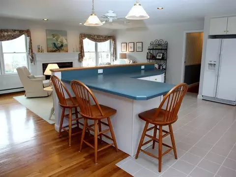 69 Holly Point Rd, Centerville, MA 02632 photo 5