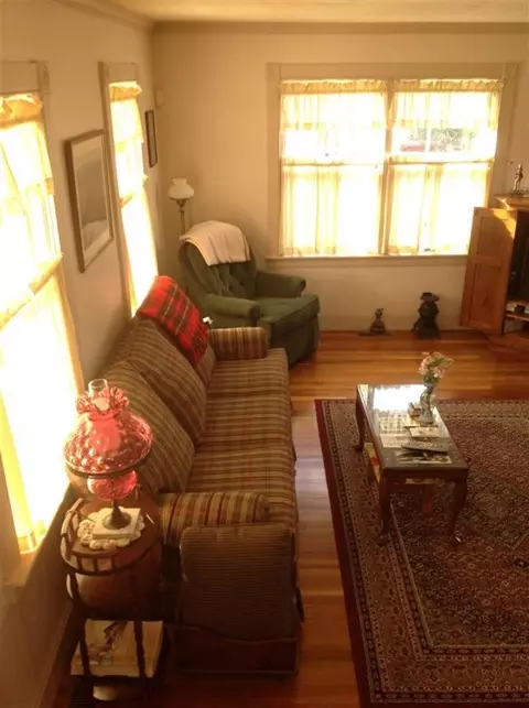 27 Sandwich Rd, Bourne, MA 02532 photo 11
