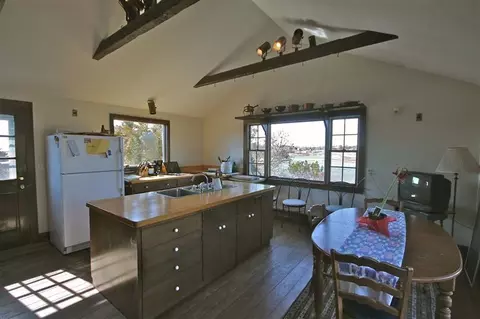 127 State Rd, Chilmark, MA 02535 photo 9