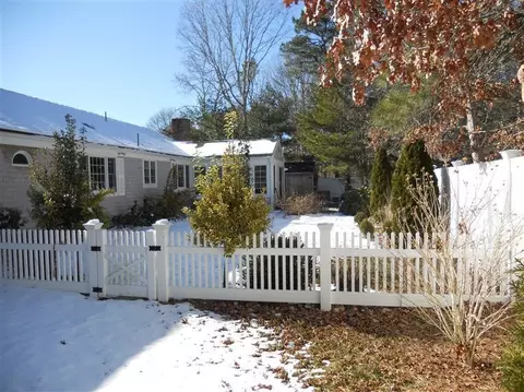 49 Shubael Gorham Rd, Centerville, MA 02632 photo 8