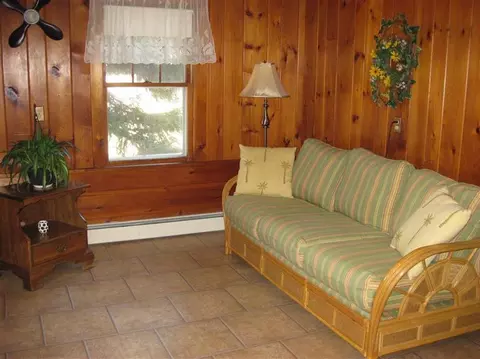 38 Hope Ave, Pocasset, MA 02559 photo 9