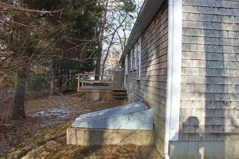 65 Mountwood Rd, Marstons Mills, MA 02648 photo 16