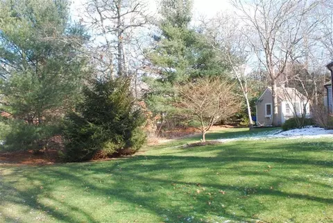 21 Dewey Ln, Cotuit, MA 02635 photo 16