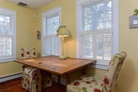 21 Dewey Ln, Cotuit, MA 02635 photo 5