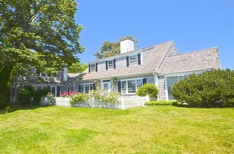 75 Hornbeam Ln, Centerville, MA 02632 photo 4