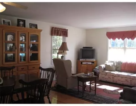 16 Christopher Dr, Wareham, MA 02571 photo 10