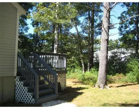 16 Christopher Dr, Wareham, MA 02571 photo 4