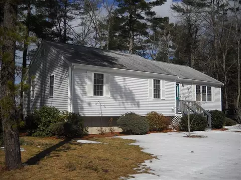 16 Christopher Dr, Wareham, MA 02571 photo 1