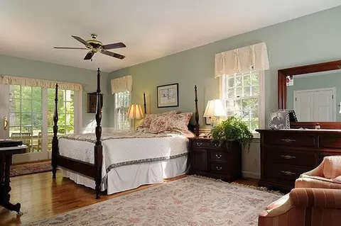 191 Carlson Ln, West Barnstable, MA 02668 photo 7